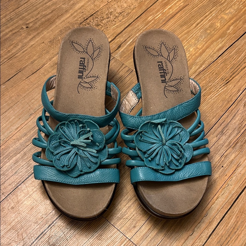 Raffini Women's Turquoise Floral Sandals Size 40